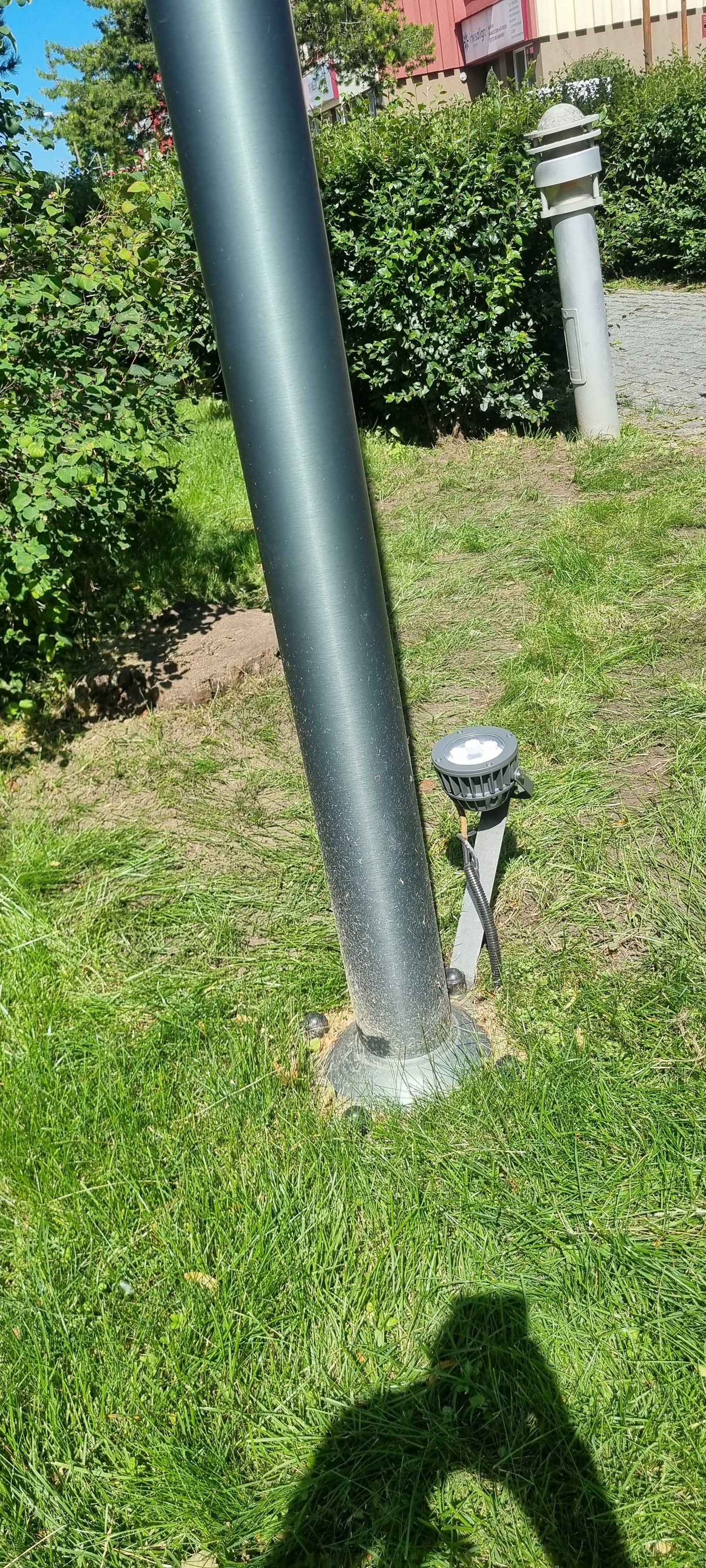 Nõmme emapargi lipumasti valgusti